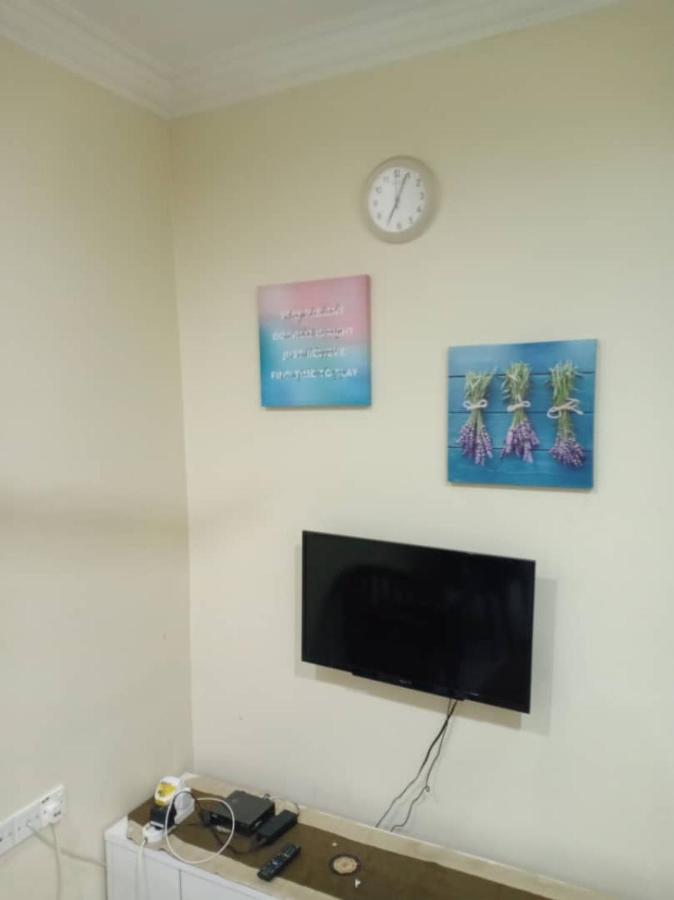 Kh Homestay Comfy N Calm Seri Manjung Zewnętrze zdjęcie