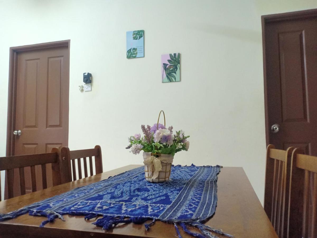 Kh Homestay Comfy N Calm Seri Manjung Zewnętrze zdjęcie